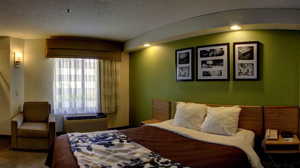 Rodeway Inn Austell Extérieur photo